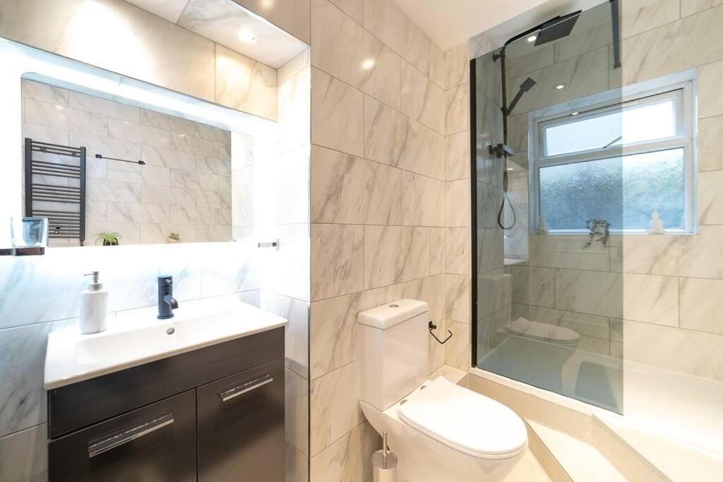 Ferienwohnung Duplex Apa London Exterior foto